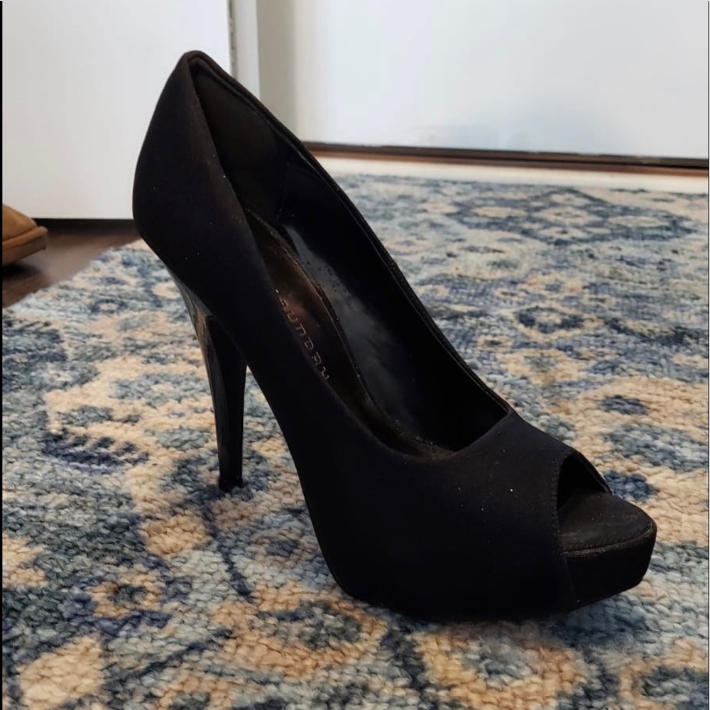 Casual Black 4 inch heel